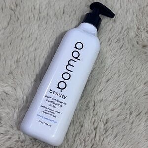 adwoa baomint Leave-in Conditioning Styler
